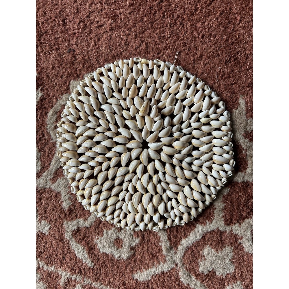 Mid Century Shell Doily Trivets Seashell Circle Design‎ Hot Pad Decorative